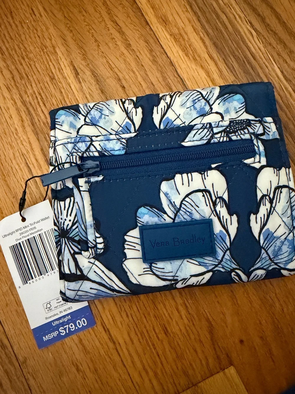 Vera Bradley wallet